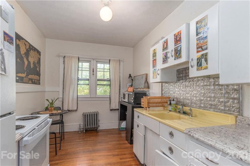 Property image 4 at 22 Coleman Avenue, Asheville, NC 28801