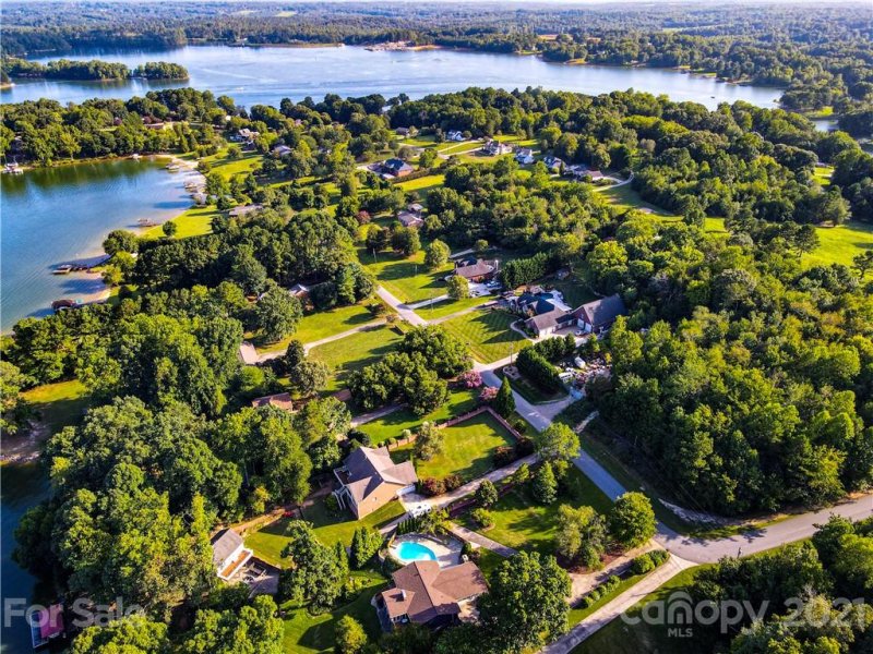 Property image 4 at 2904 Waterside Drive, Shelby, NC 28150