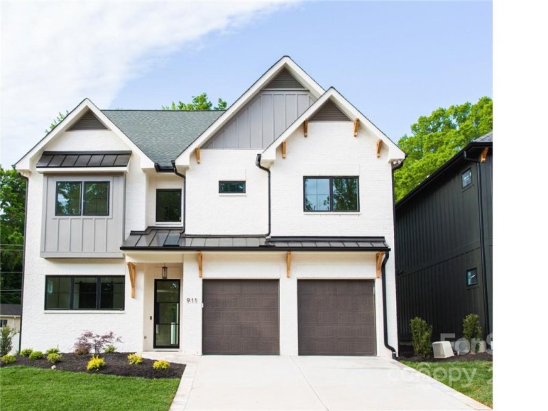 911 Laurel Creek Lane