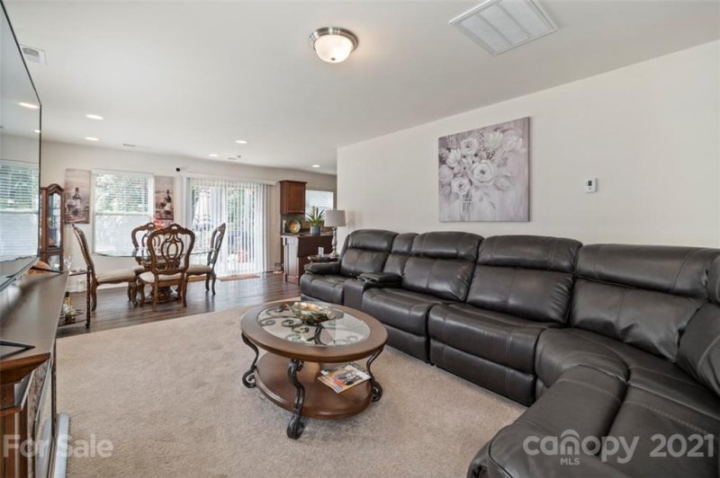 Property image 3 at 2617 Riley Woods Lane, Charlotte, NC 28269