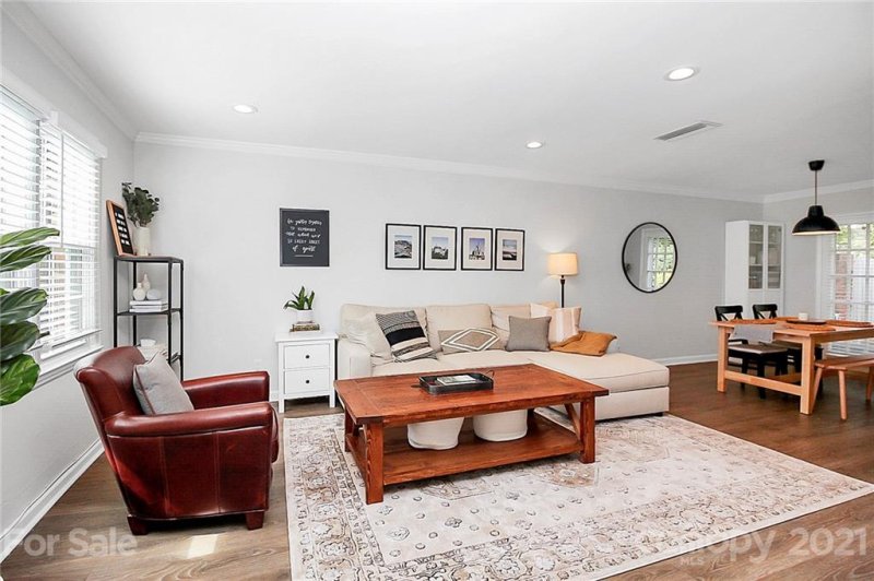 Property image 3 at 852 Mcalway Road, Charlotte, NC 28211