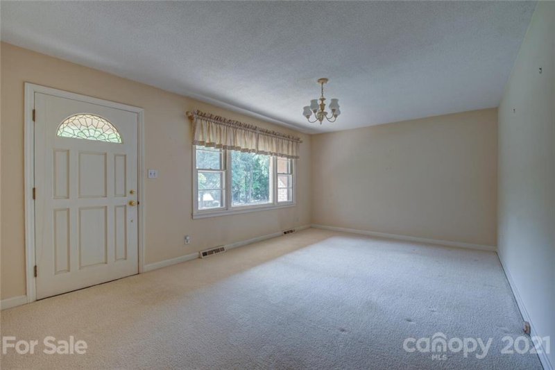 Property image 3 at 311 Rollingwood Drive, Stanley, NC 28164