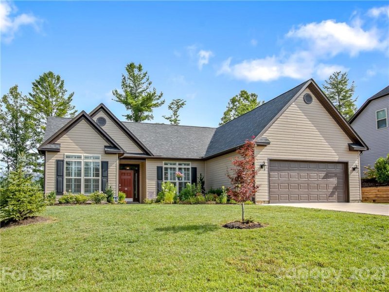 Property image 2 at 29 Checkerberry Court, Weaverville, NC 28787