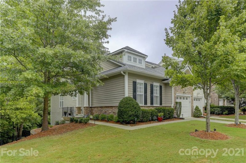 Property image 2 at 2090 Calloway Pines Drive, Tega Cay, SC 29708