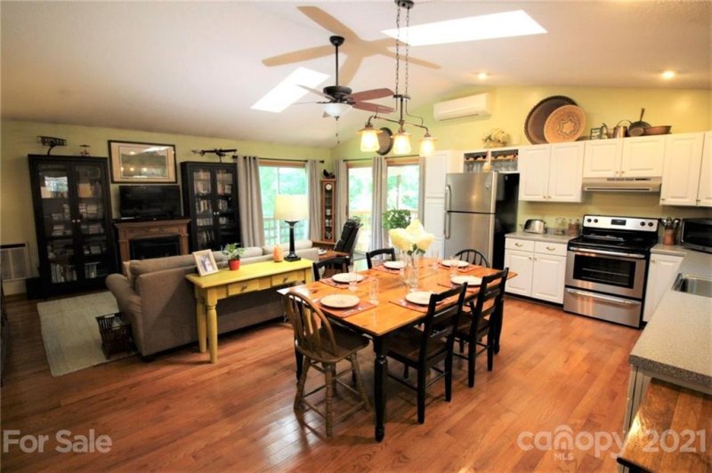 Property image 4 at 229 Spring Brook Road, Newland, NC 28657