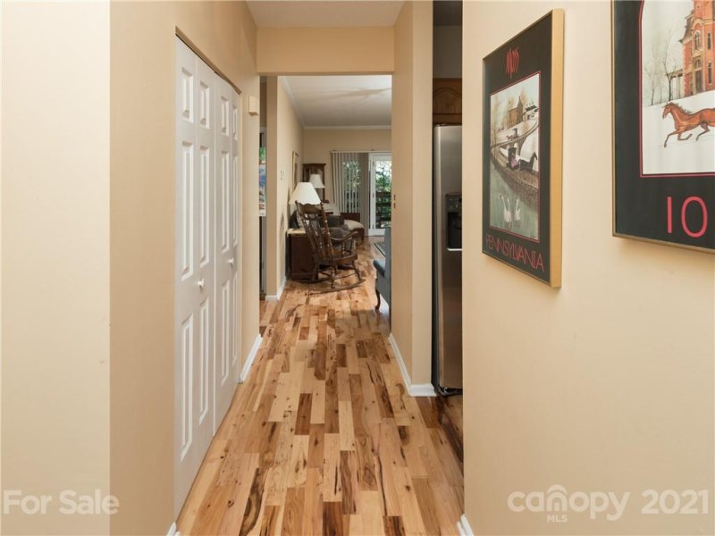 Property image 2 at 305 Piney Mountain Drive, Asheville, NC 28805