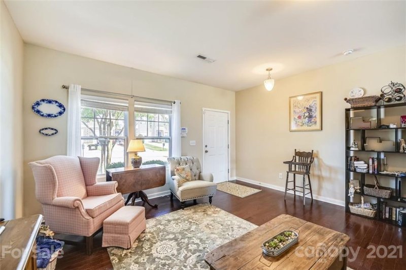 Property image 4 at 449 Battery Circle, Clover, SC 29710