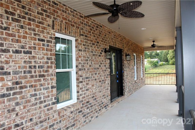 Property image 3 at 5272 Antler Creek Drive, Granite Falls, NC 28630