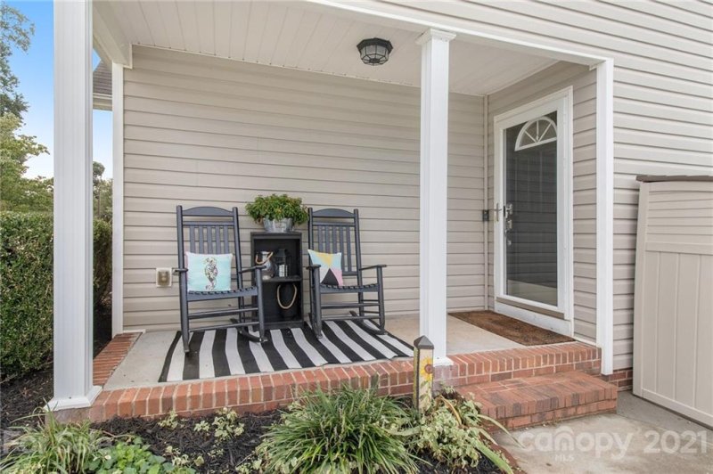 Property image 4 at 205 Pleasant Street, Belmont, NC 28012