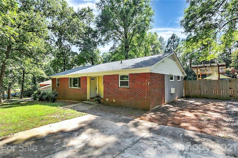 Property image 4 at 5140 Princess Street, Charlotte, NC 28269
