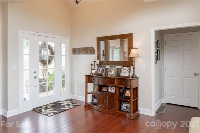 Property image 4 at 12 Horizon View Lane, Alexander, NC 28701
