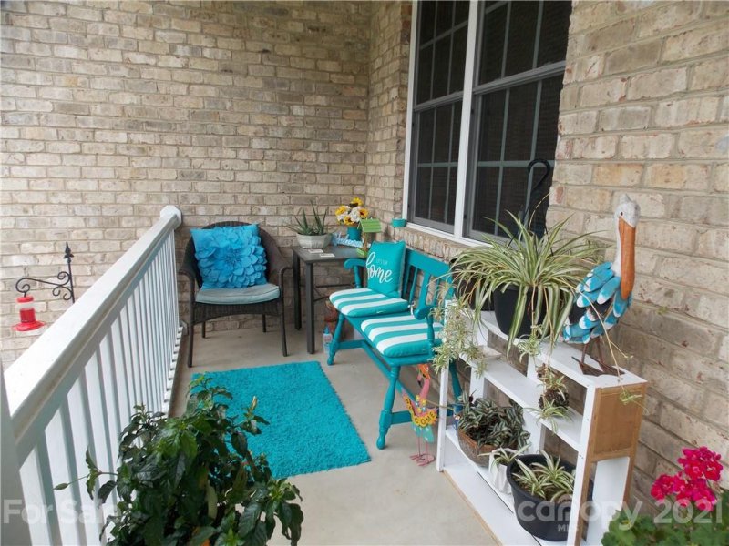 Property image 5 at 6011 Dockside Drive, Hickory, NC 28601