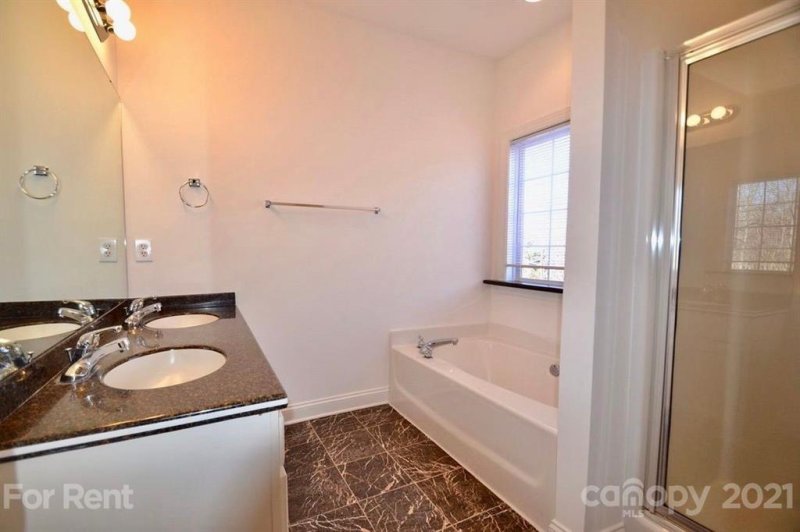 Property image 5 at 127 Alfara Lane, Troutman, NC 28166