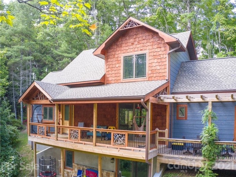 Property image 3 at 128 Flagstone Ridge, Waynesville, NC 28785