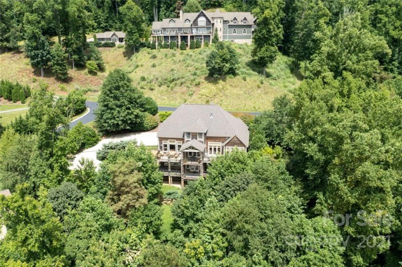 Property image 4 at 54 Crestridge Drive, Asheville, NC 28803