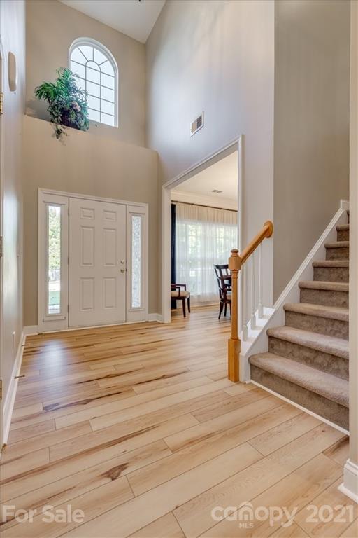 Property image 5 at 429 Elizabeth Valley Lane, Lake Wylie, SC 29710