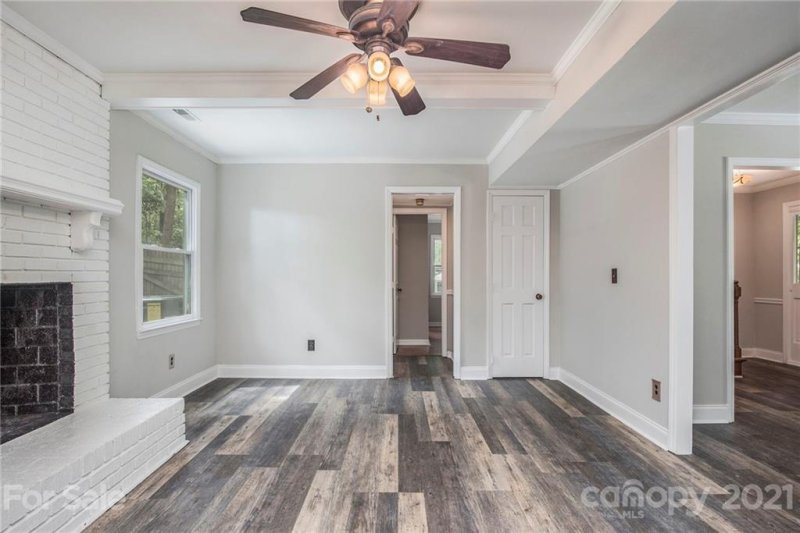 Property image 3 at 601 Bellows Lane, Charlotte, NC 28270