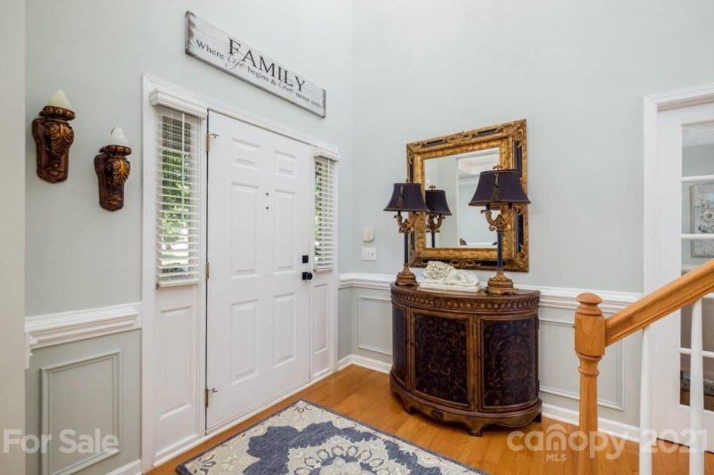 Property image 3 at 8709 Ellington Park Drive, Charlotte, NC 28277