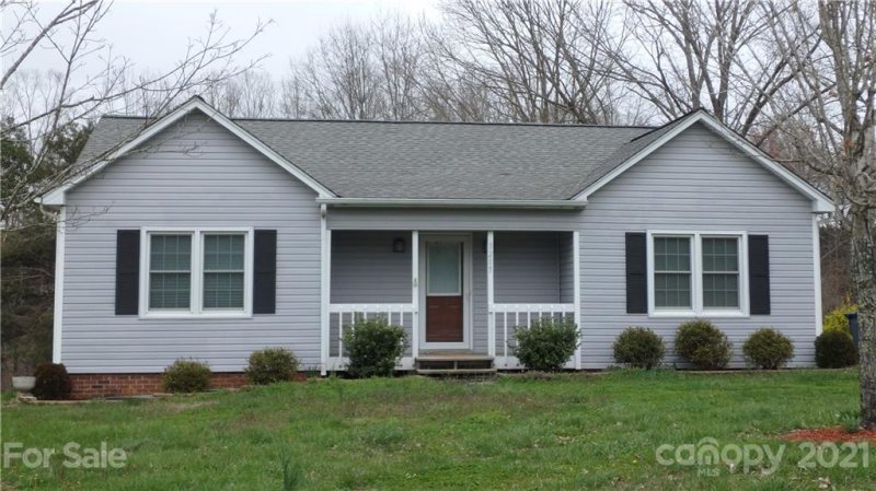 3205 44th Avenue Drive