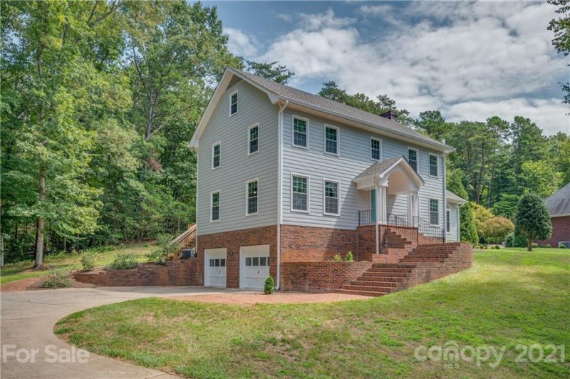 Property image 2 at 339 Fairforest Drive, Rutherfordton, NC 28139