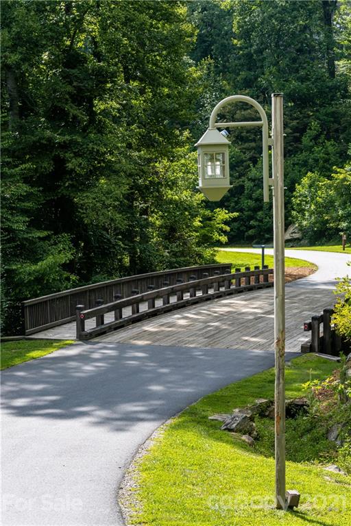 Property image 3 at 502 Southcliff Parkway, Fairview, NC 28730