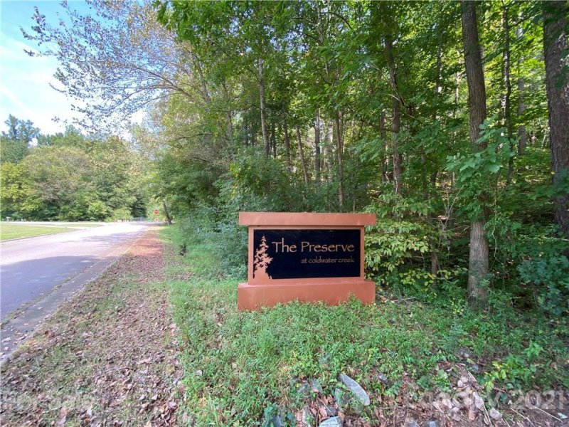 Property image 2 at 465 Countrywood Place, Concord, NC 28025