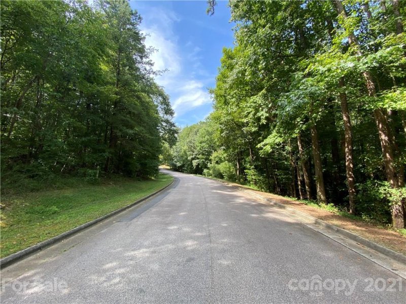 Property image 4 at 465 Countrywood Place, Concord, NC 28025