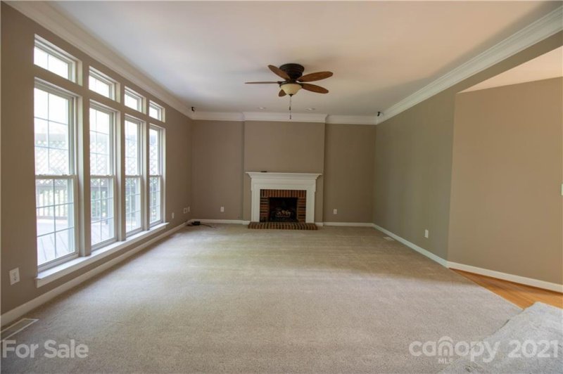 Property image 5 at 174 Lockerbie Lane, Mooresville, NC 28115