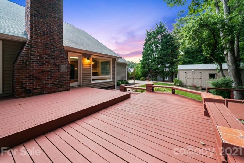 Property image 3 at 303 Setter Court, Concord, NC 28025