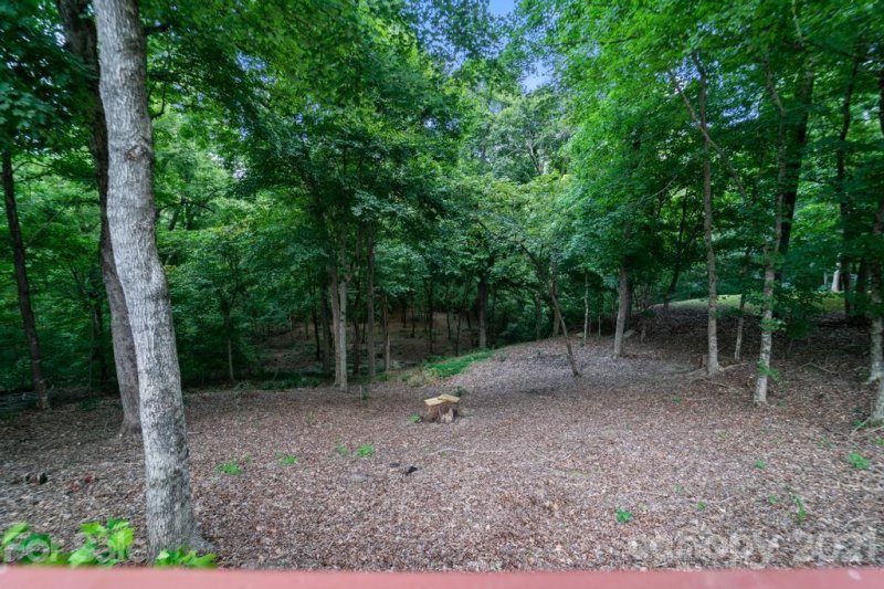 Property image 5 at 303 Setter Court, Concord, NC 28025