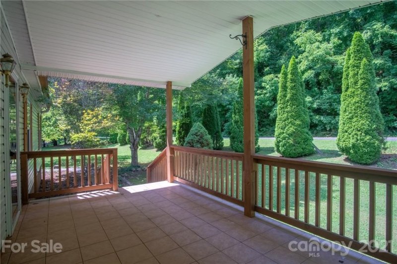 Property image 2 at 708 Riverbend Road, Cullowhee, NC 28723