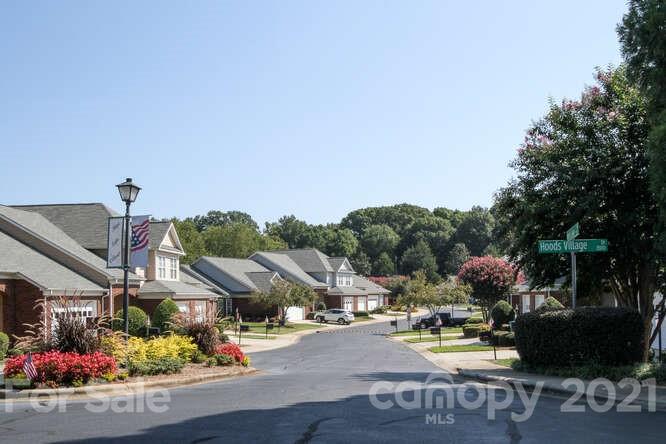 Property image 2 at 3706 Oak View Court, Matthews, NC 28105