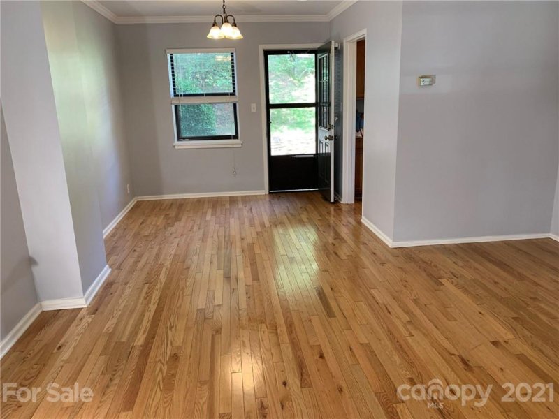 Property image 4 at 615 Biltmore Avenue, Asheville, NC 28803