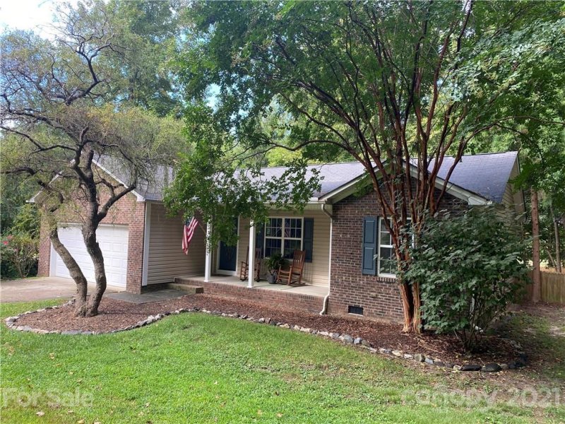 1164 Scenic Drive