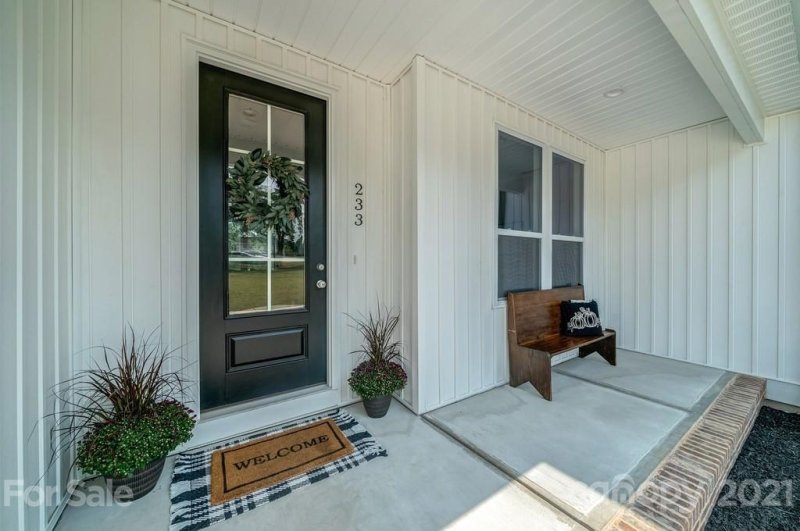 Property image 3 at 233 Lone Pine Road, Statesville, NC 28625