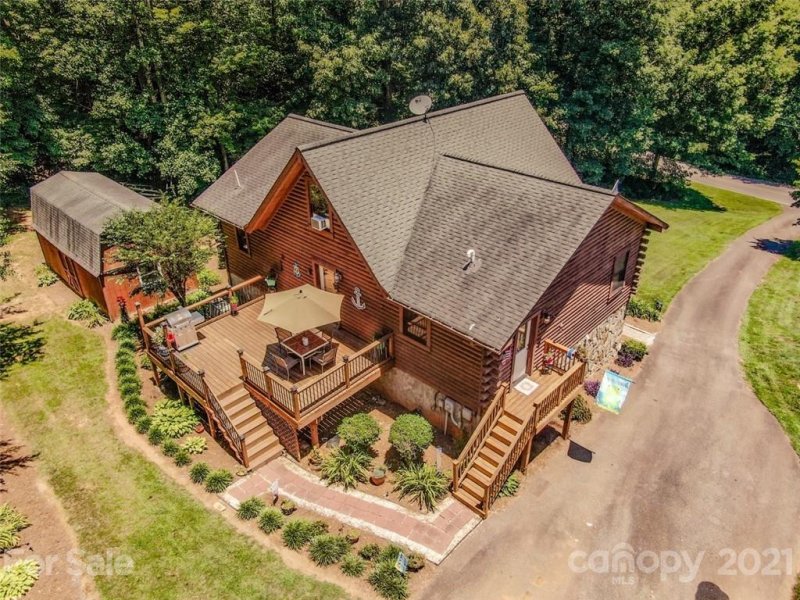 Property image 2 at 1751 Sherwood Court, Sherrills Ford, NC 28673