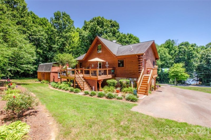 Property image 3 at 1751 Sherwood Court, Sherrills Ford, NC 28673