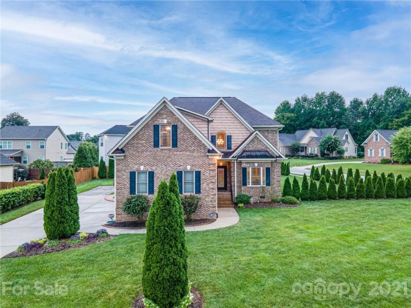 Property image 3 at 100 Chappie Drive, Mount Holly, NC 28120