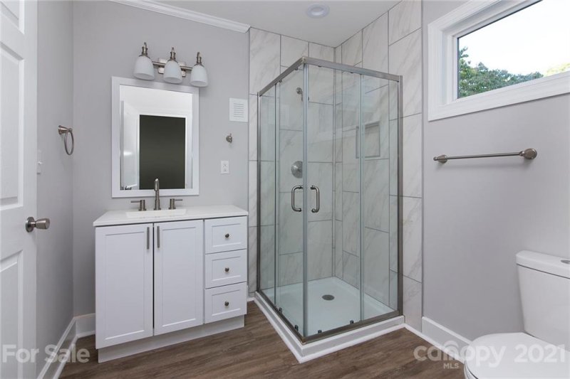 Property image 3 at 403 E Parkwood Street, Stanley, NC 28164