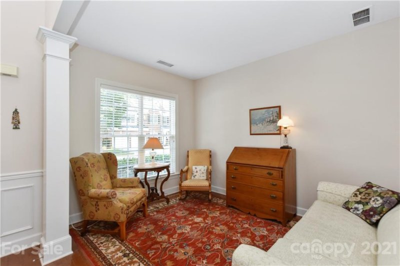 Property image 3 at 430 Eberle Way, Matthews, NC 28105