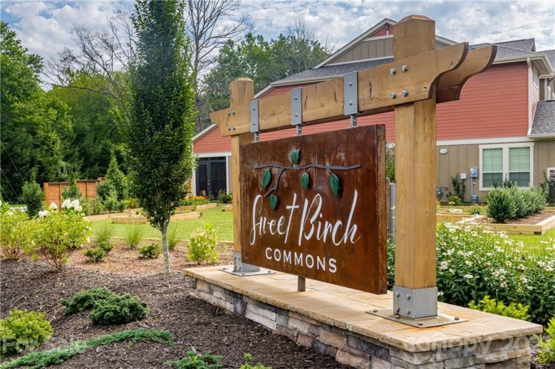 Property image 3 at 558 Sweet Birch Park Lane, Black Mountain, NC 28711