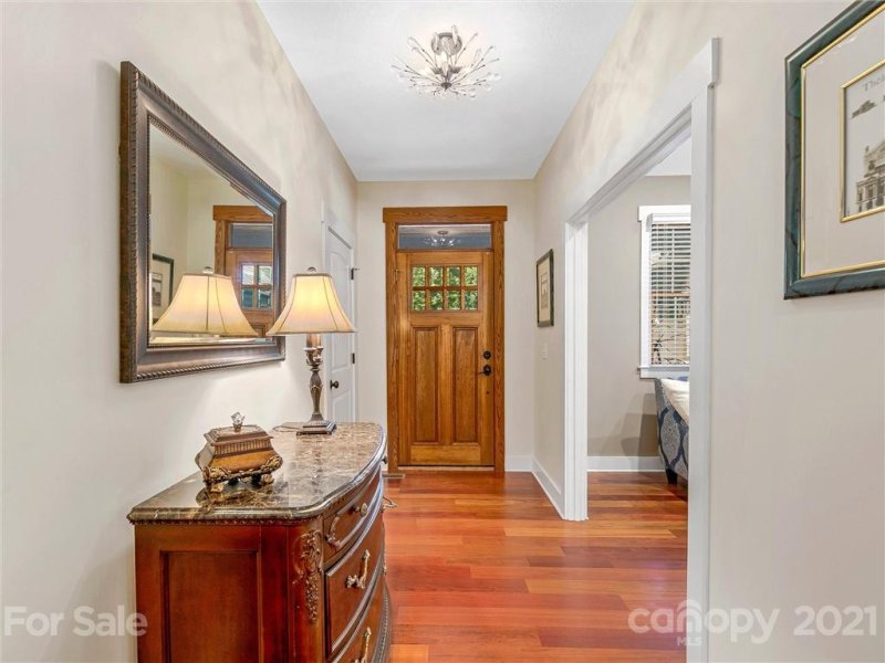 Property image 4 at 150 Somersby Parkway, Hendersonville, NC 28739