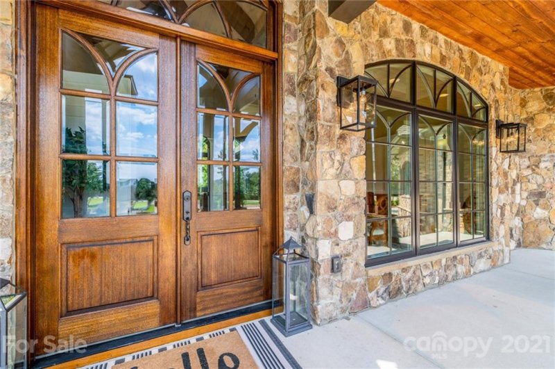 Property image 3 at 1002 Pinnacle Drive, Iron Station, NC 28080