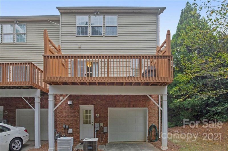 Property image 2 at 10315 Winslet Drive, Charlotte, NC 28277