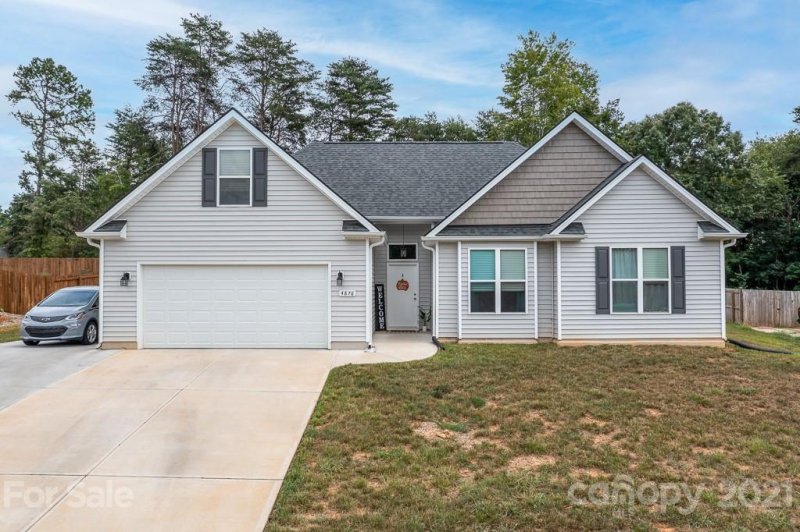 Property image 2 at 4876 Slanting Bridge Road, Sherrills Ford, NC 28673