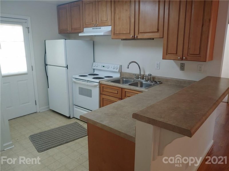 Property image 4 at 2316 Woodbridge Drive, Gastonia, NC 28056