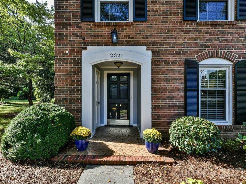 Property image 2 at 2321 Hayloft Circle, Charlotte, NC 28226