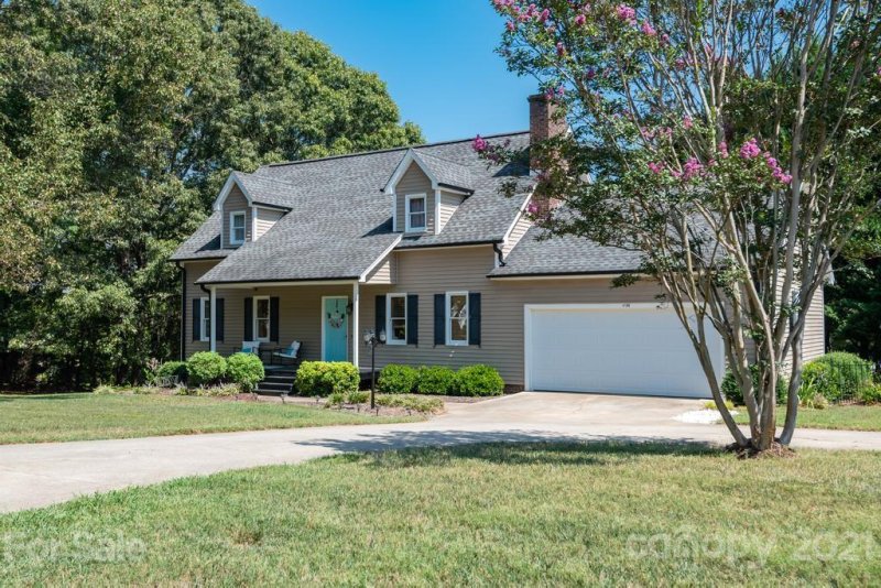 Property image 3 at 4166 Hemingway Drive, Hickory, NC 28601