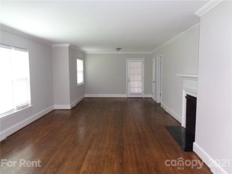 Property image 3 at 4134 Sheridan Drive, Charlotte, NC 28205