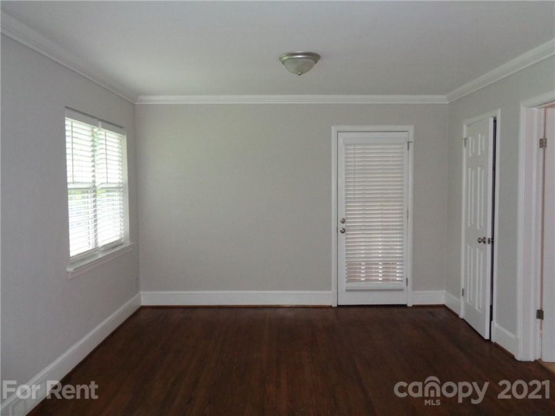 Property image 4 at 4134 Sheridan Drive, Charlotte, NC 28205